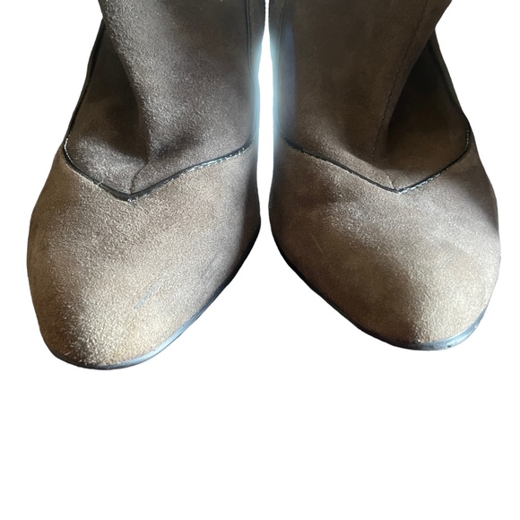 Sofft 8M Leather Sueded Brown Boot 3 1/4 Heel - Picture 4 of 7